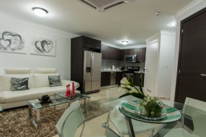 Aruba condos palm beach 501